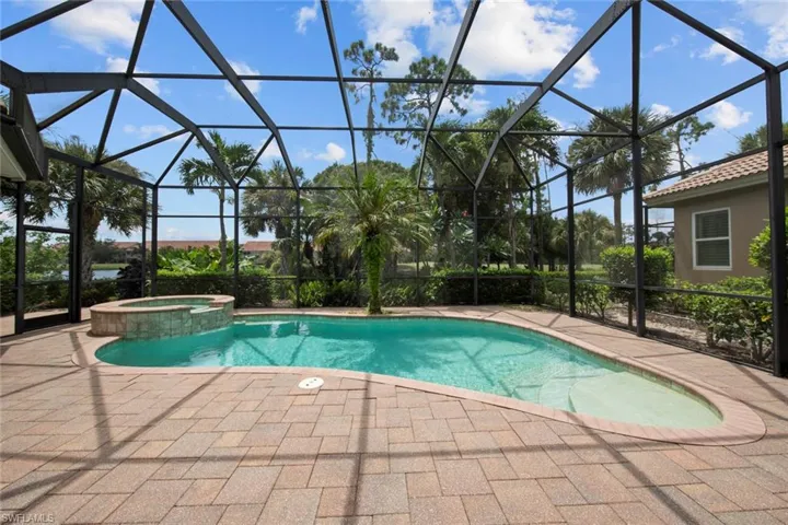 Pool/spa