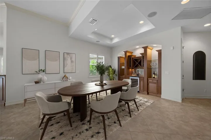 ***VIRTUALLY STAGED*** Dining area