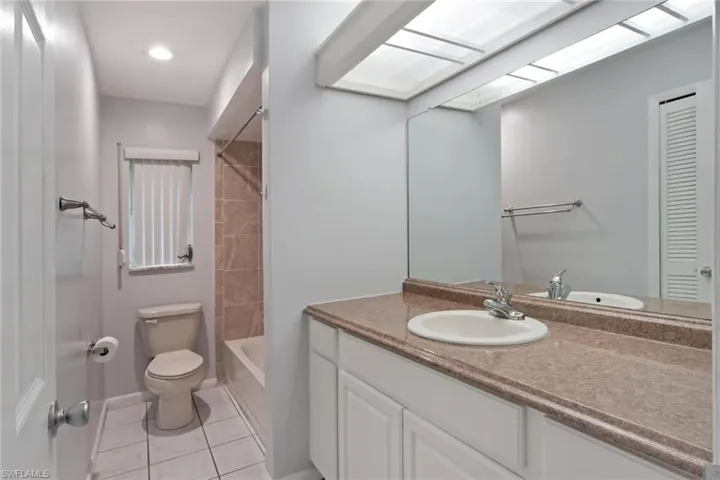5667 Eichen Cir E, Fort Myers Fl 33919