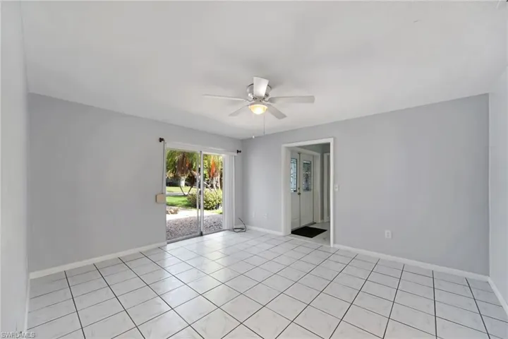 5667 Eichen Cir E, Fort Myers Fl 33919