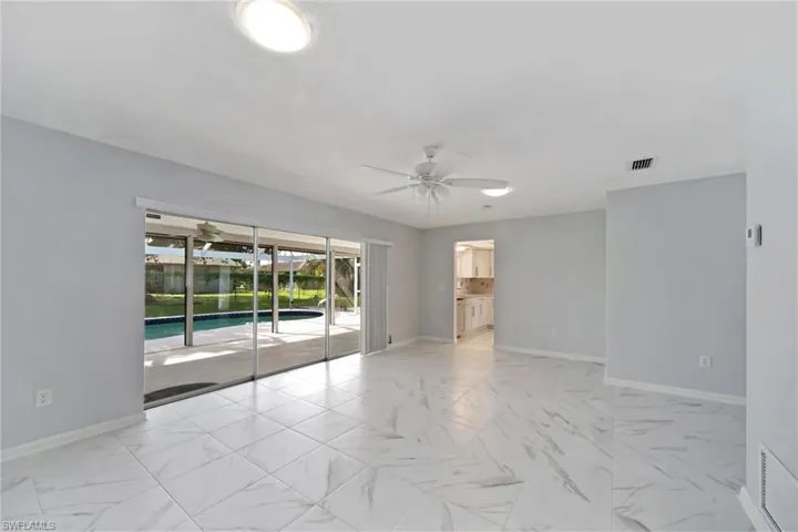 5667 Eichen Cir E, Fort Myers Fl 33919