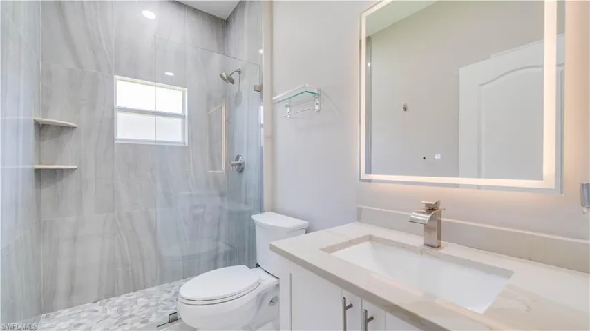 9543 Blue Stone Cir, Fort Myers, Florida 33913