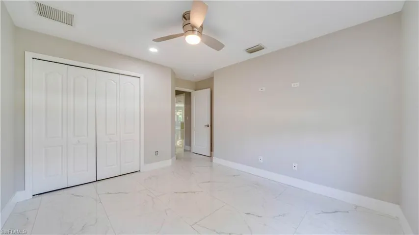 9543 Blue Stone Cir, Fort Myers, Florida 33913