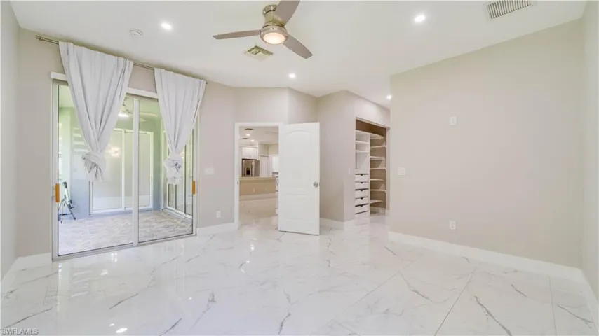 9543 Blue Stone Cir, Fort Myers, Florida 33913