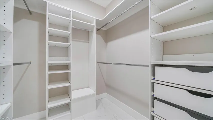 9543 Blue Stone Cir, Fort Myers, Florida 33913