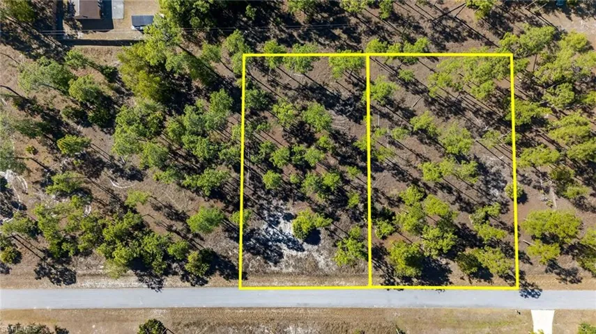 View of property location with property boundaries highlighted
