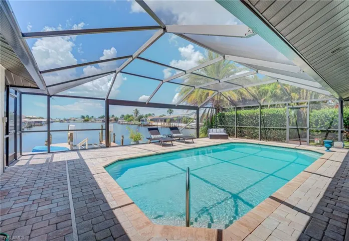 716 Sw 32nd Ct, Cape Coral, Florida 33991