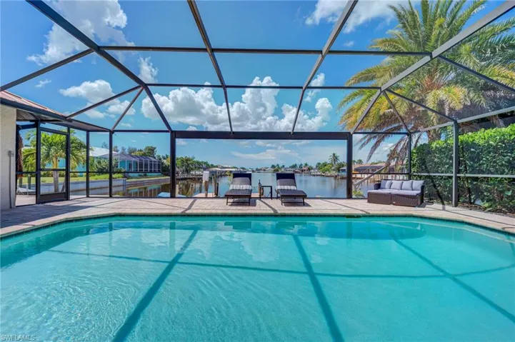 716 Sw 32nd Ct, Cape Coral, Florida 33991