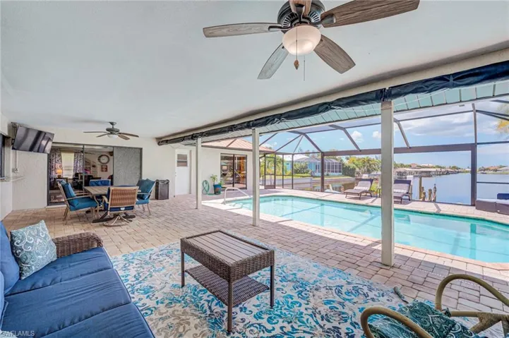 716 Sw 32nd Ct, Cape Coral, Florida 33991