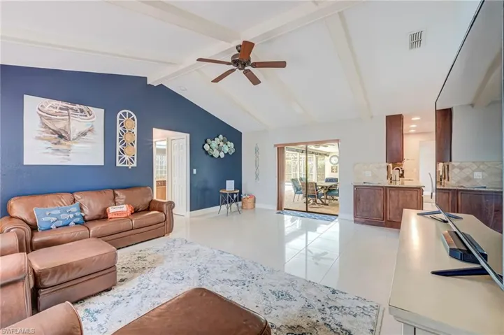 716 Sw 32nd Ct, Cape Coral, Florida 33991