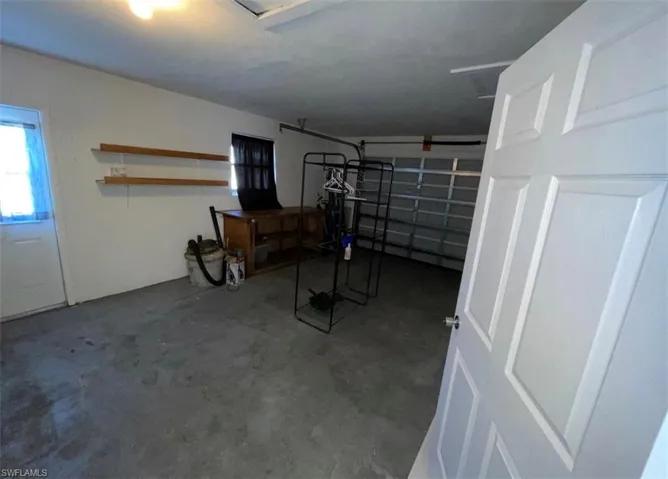 25 Estate Dr, North Fort Myers, Florida 33917
