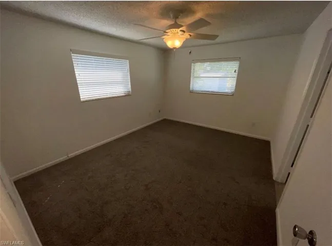 25 Estate Dr, North Fort Myers, Florida 33917