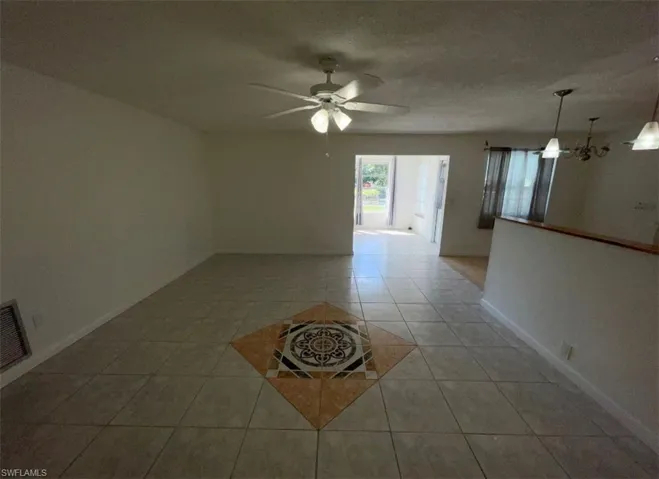 25 Estate Dr, North Fort Myers, Florida 33917