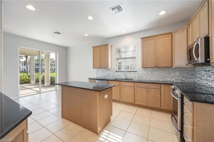 12823 Carrington Cir 4, Naples, Florida 34105