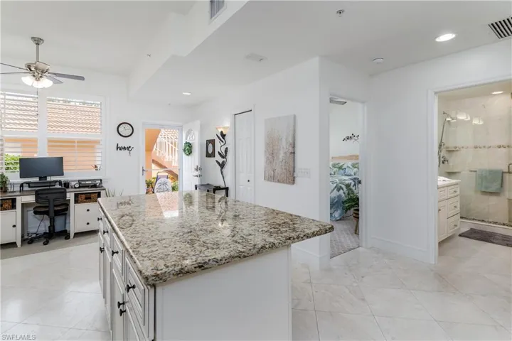 6760 Beach Resort Dr 5, Naples, Florida 34114