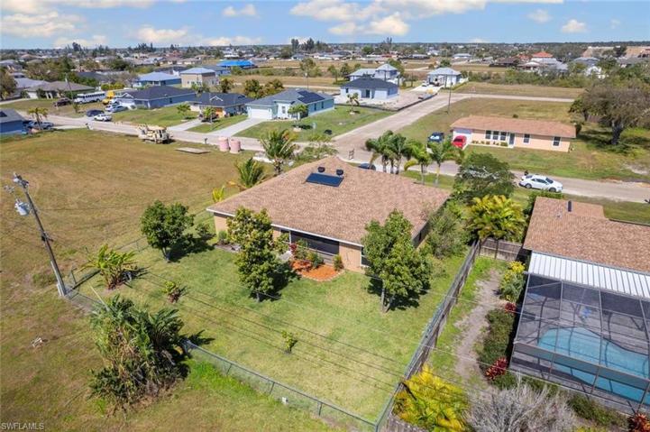 1028 NE 15th  ST, Cape Coral, FL 33909