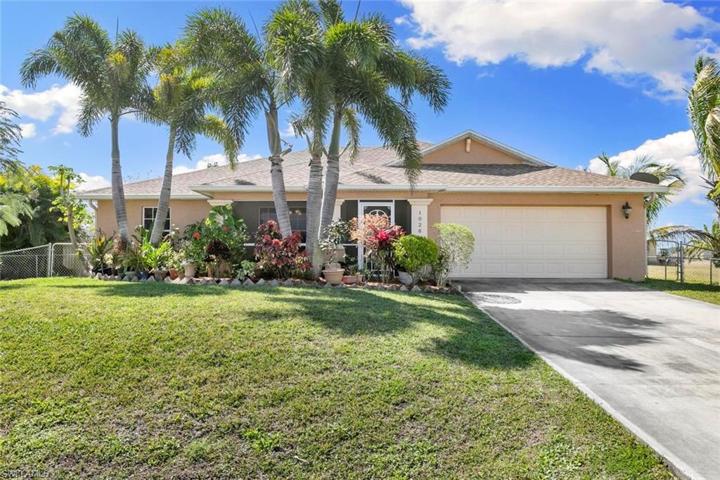 1028 NE 15th  ST, Cape Coral, FL 33909
