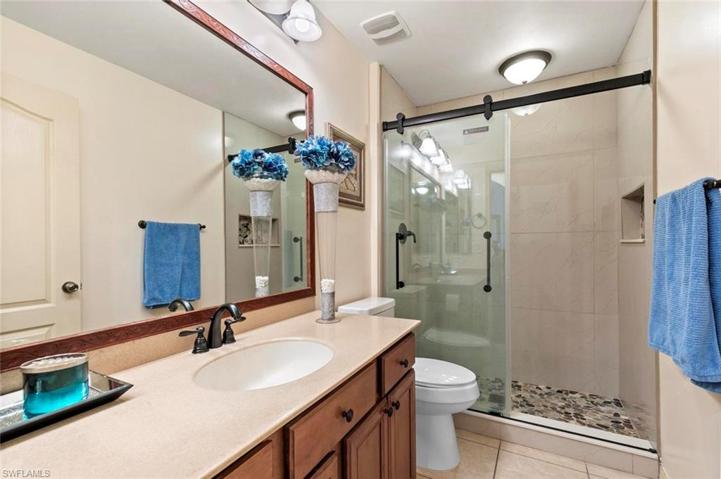 1028 NE 15th  ST, Cape Coral, FL 33909