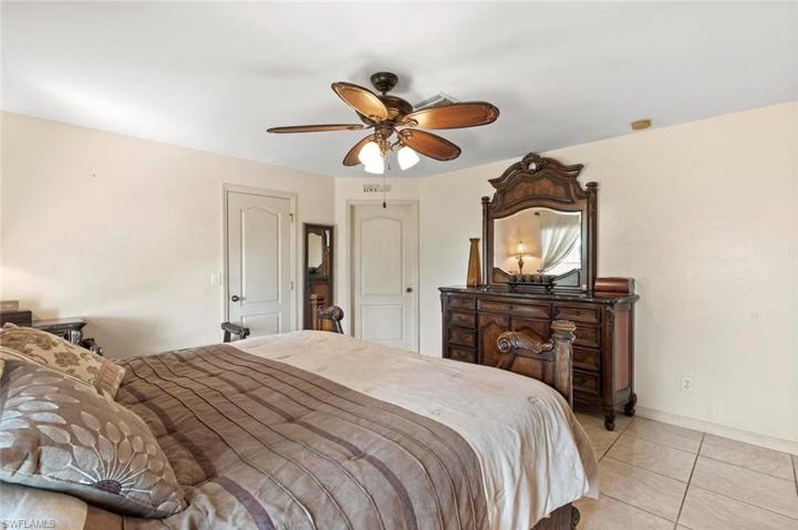 1028 NE 15th  ST, Cape Coral, FL 33909