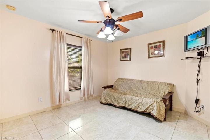 1028 NE 15th  ST, Cape Coral, FL 33909