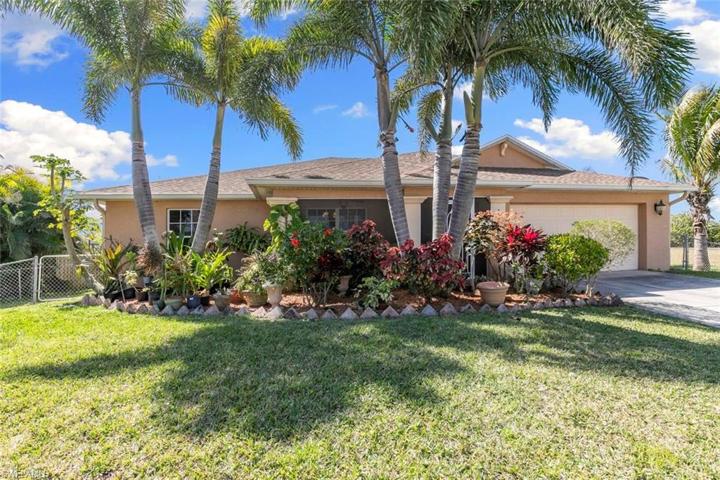 1028 NE 15th  ST, Cape Coral, FL 33909