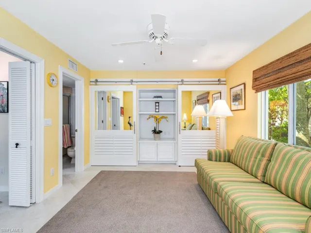 Lower bedroom