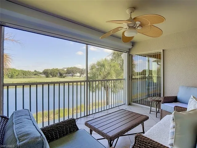 10508 Washingtonia Palm Way 4526, Fort Myers, Florida 33966