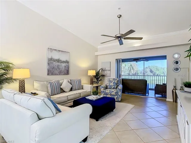 10508 Washingtonia Palm Way 4526, Fort Myers, Florida 33966