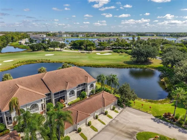 10508 Washingtonia Palm Way 4526, Fort Myers, Florida 33966