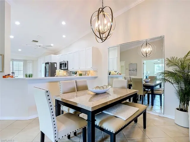 10508 Washingtonia Palm Way 4526, Fort Myers, Florida 33966