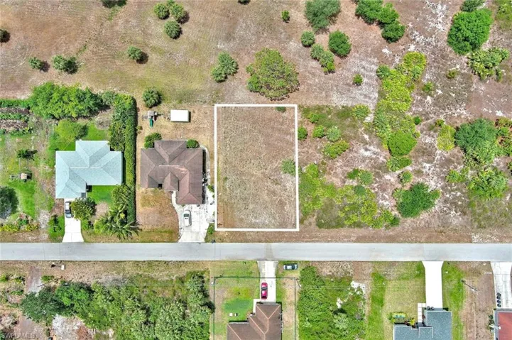 Aerial view of property's location with property boundaries highlighted