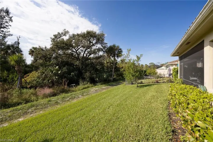 8231  Venetian Pointe  DR, Fort Myers, FL 33908