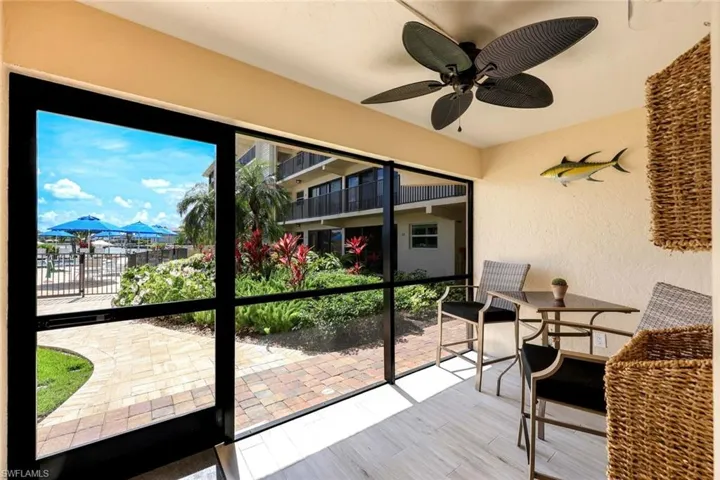 3200  Gulf Shore N BLVD, Naples, FL 34103