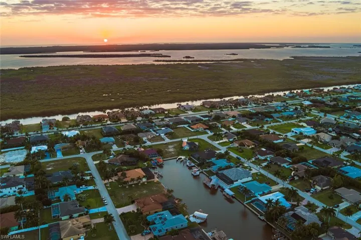 2828 Sw 33rd Ter, Cape Coral, Florida 33914