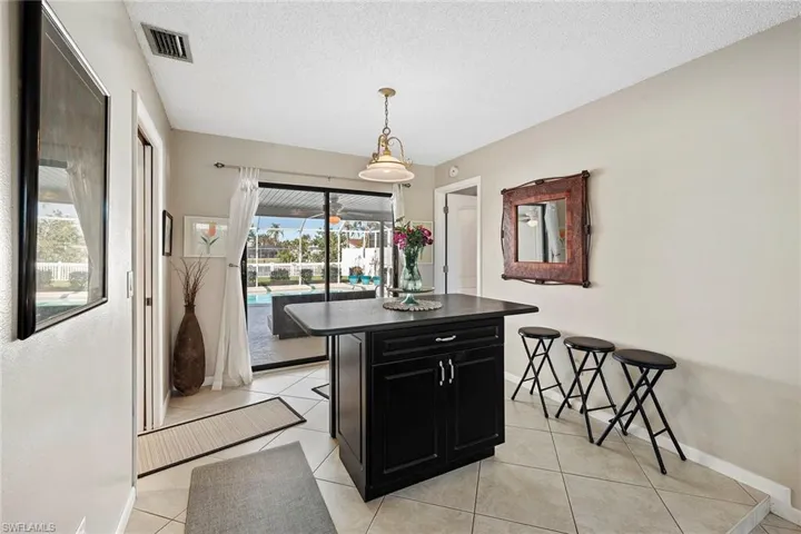 1931 SE 26th  ST, Cape Coral, FL 33904