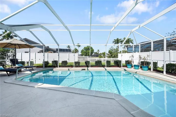1931 SE 26th  ST, Cape Coral, FL 33904