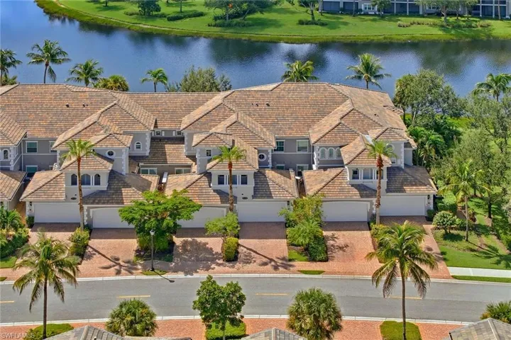 9238 Tesoro Ln 203, Naples, Florida 34114