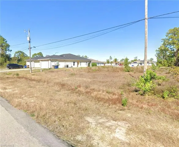 Expansive vacant land offering development opportunity
