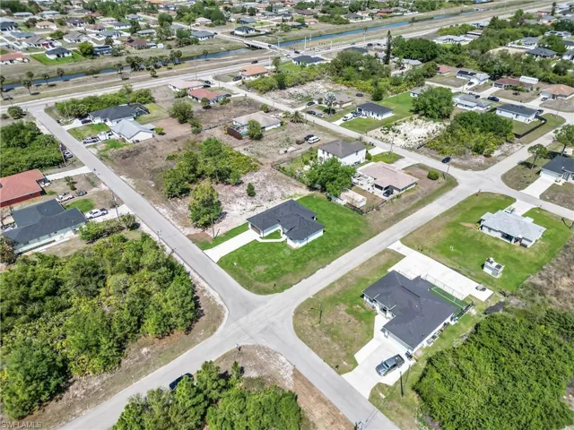 3314 10th St W, Lehigh Acres, Florida 33971