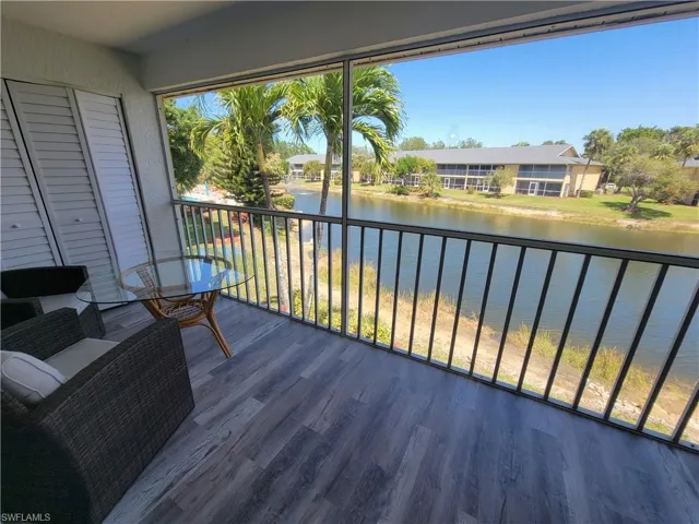 1190 Yesica Ann Cir B-204, Naples, Florida 34110