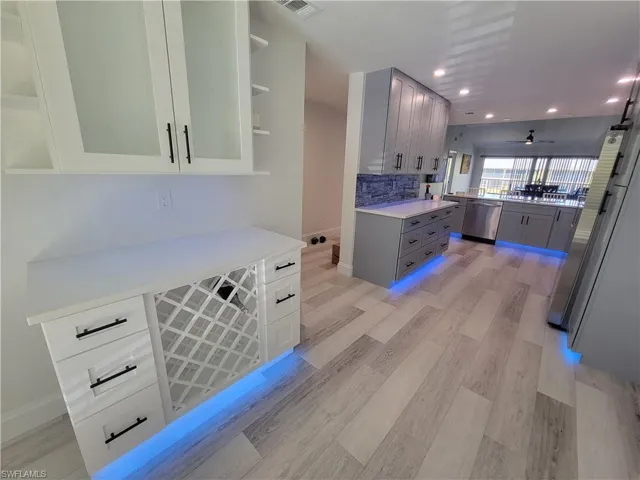 1190 Yesica Ann Cir B-204, Naples, Florida 34110