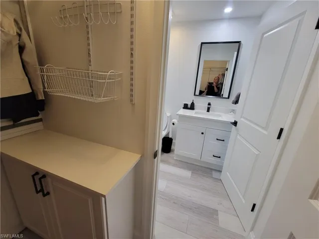 1190 Yesica Ann Cir B-204, Naples, Florida 34110