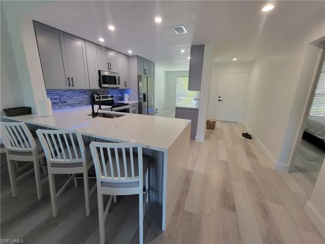 1190 Yesica Ann Cir B-204, Naples, Florida 34110