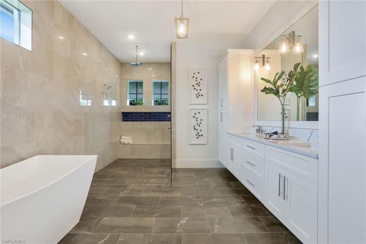 Master Bathroom 2 - Builder Example