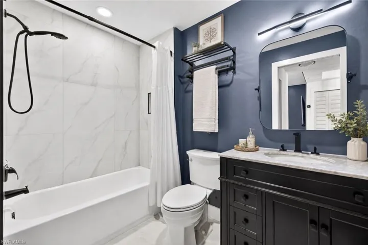 1033 Egrets Walk Cir 103, Naples, Florida 34108