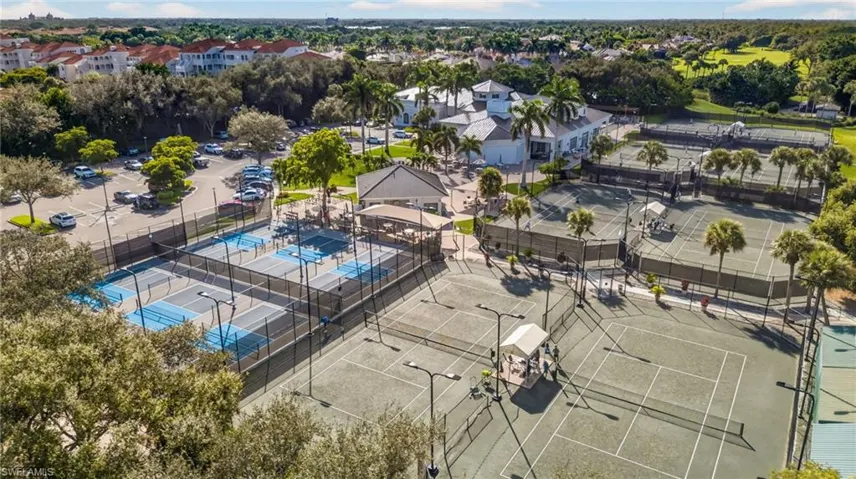 1033  Egrets Walk  CIR, Naples, FL 34108