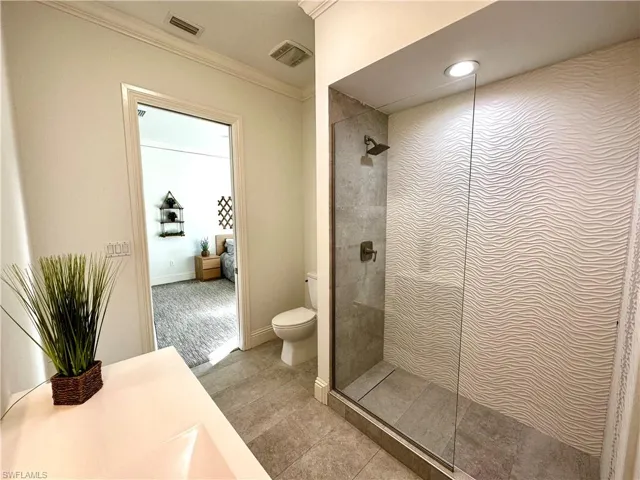 Bathroom #2