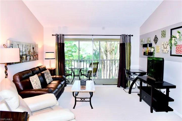1706  Kings Lake  BLVD, Naples, FL 34112