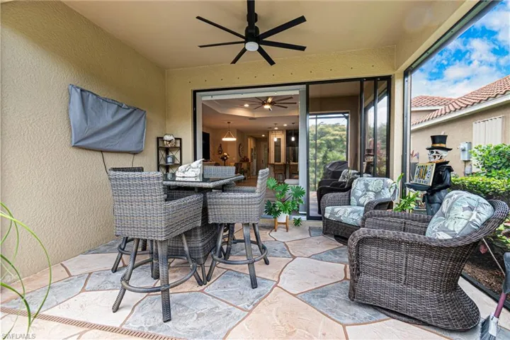 Gorgeous lanai floor