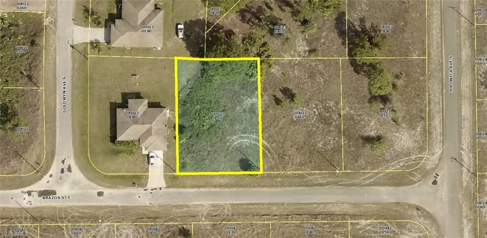 855  Brazos E ST, Lehigh Acres, FL 33974